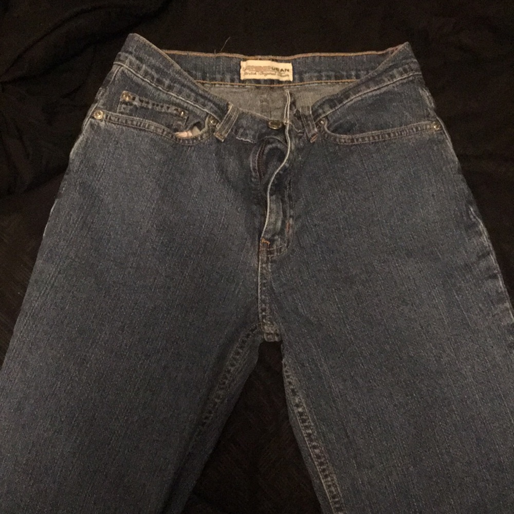 Straight leg jeans.